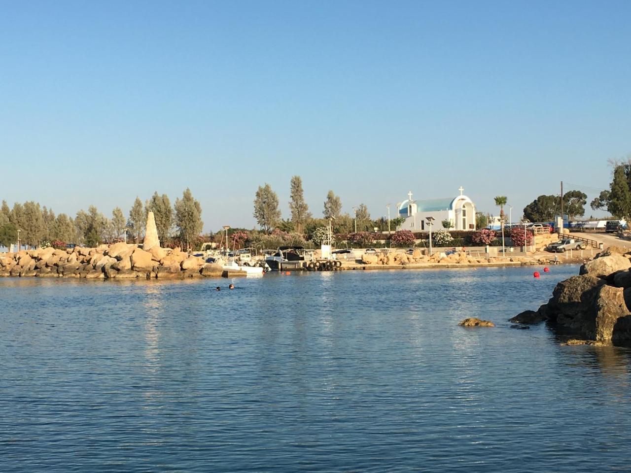 Villa Emiliana Paralimni Eksteriør billede