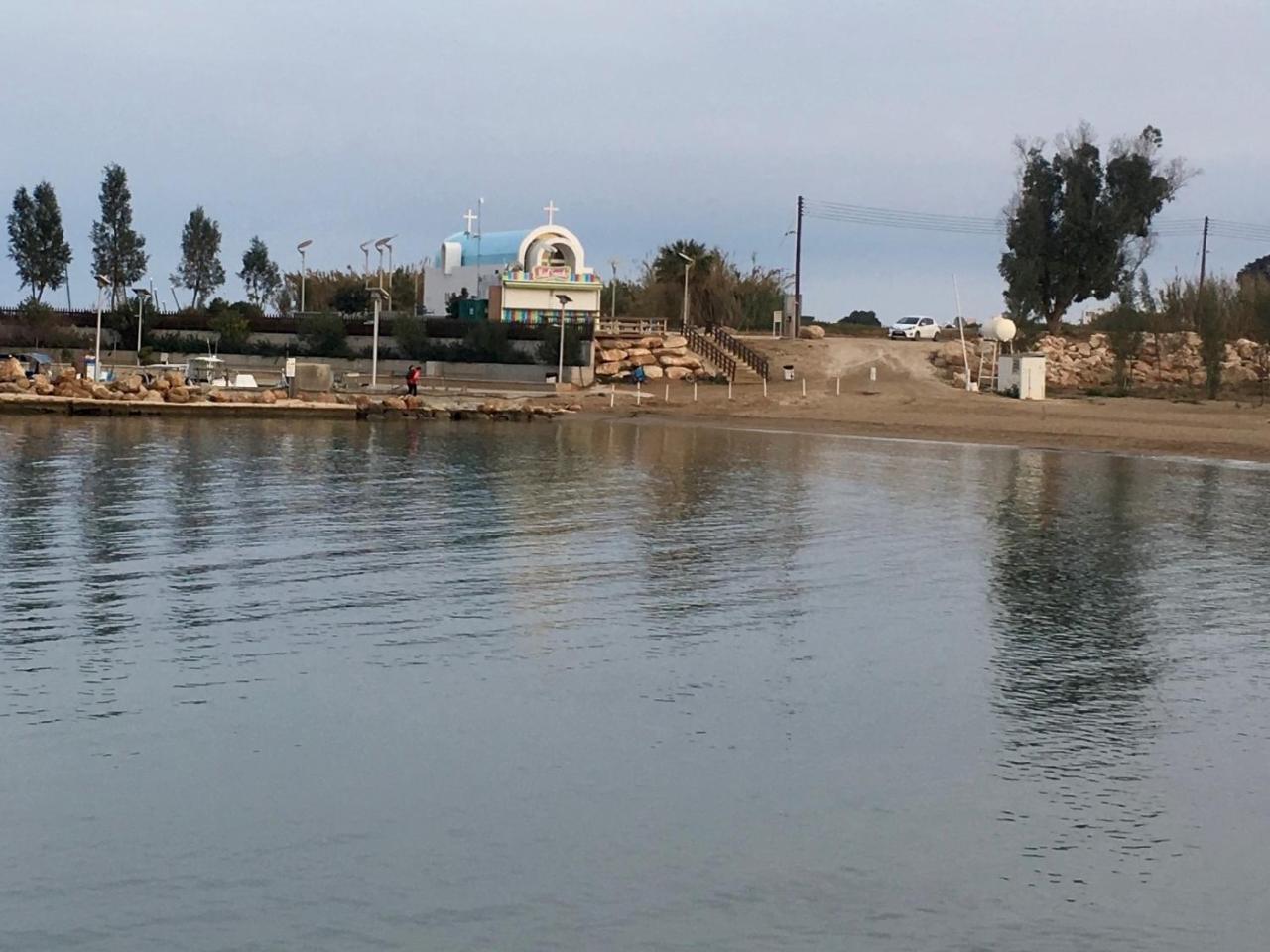 Villa Emiliana Paralimni Eksteriør billede